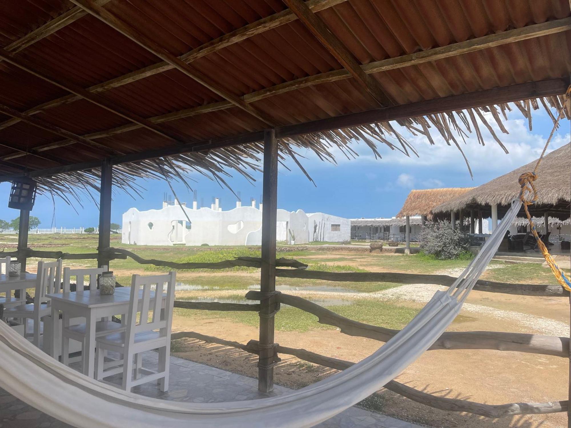 Aiwa Hotel Mayapo Luaran gambar