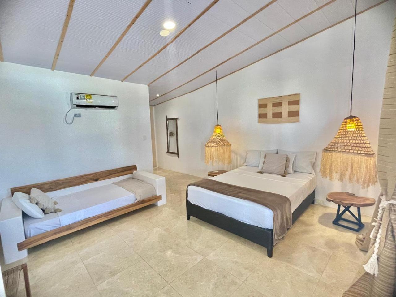 Aiwa Hotel Mayapo Luaran gambar